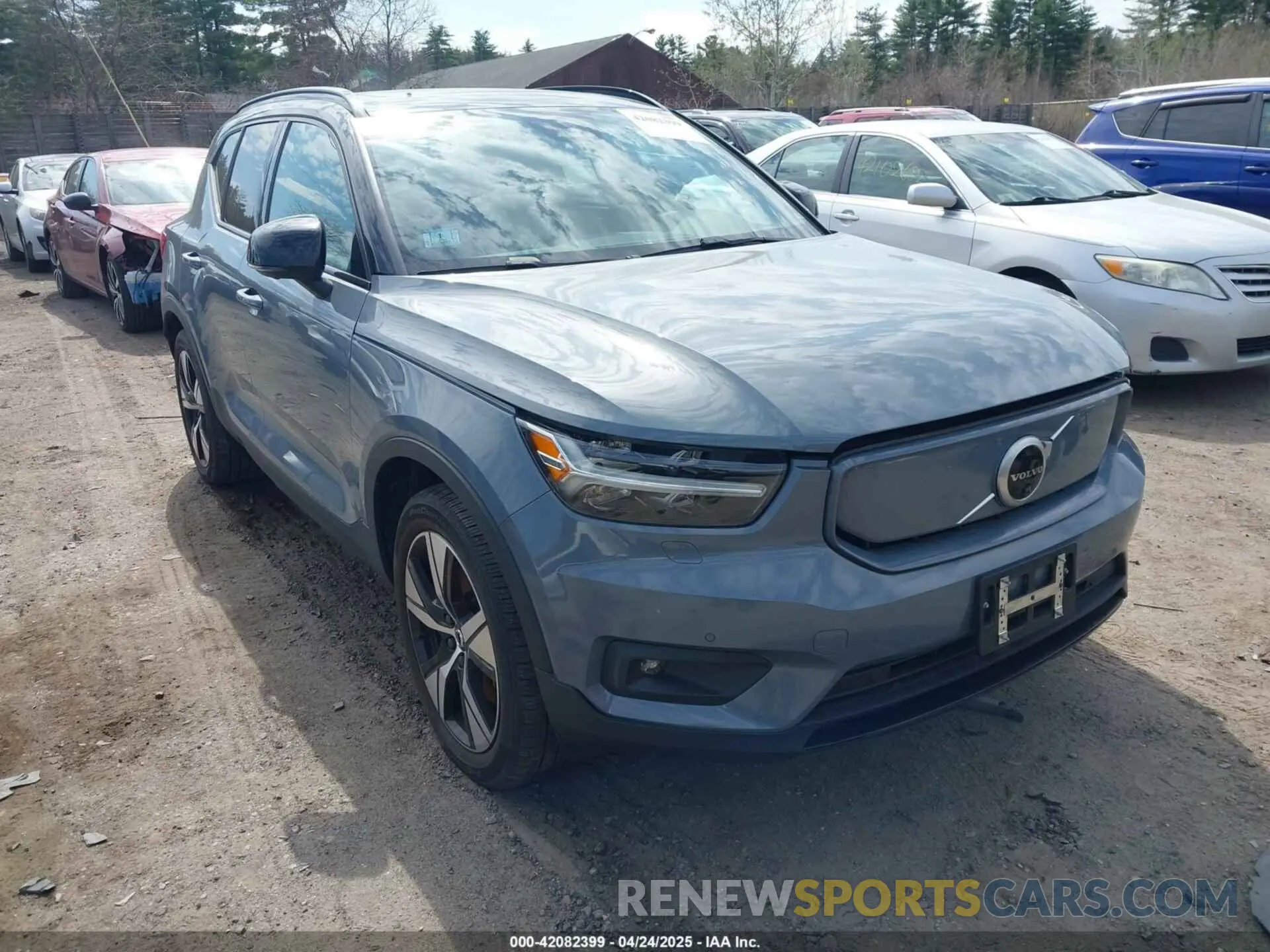 1 fotografías del automóvil dañado YV4ED3UR9M2600401 VOLVO XC40 RECHARGE PURE ELECTRIC 2021