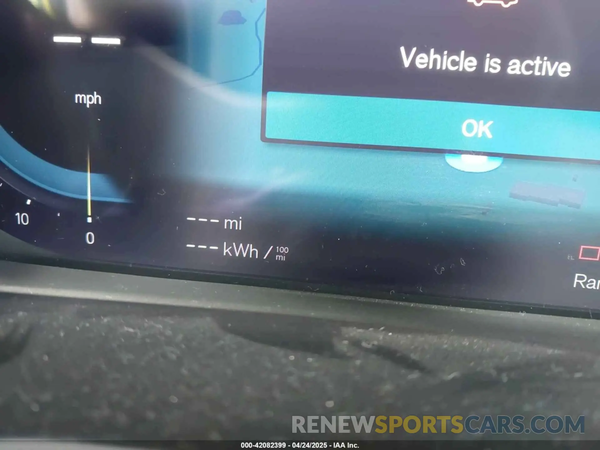 15 fotografías del automóvil dañado YV4ED3UR9M2600401 VOLVO XC40 RECHARGE PURE ELECTRIC 2021
