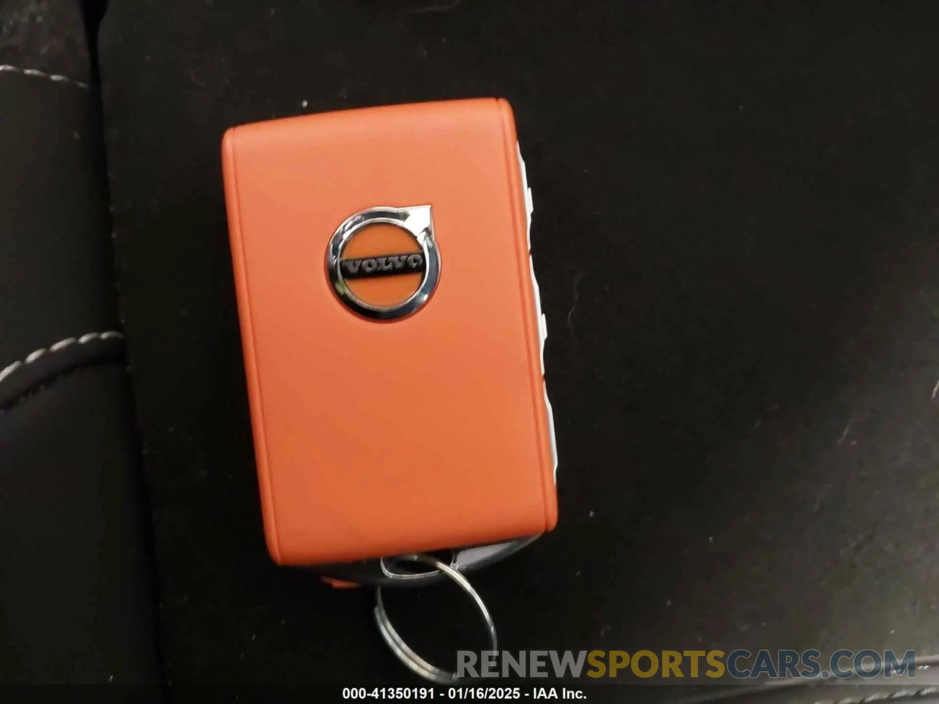 11 fotografías del automóvil dañado YV4ED3UM4P2052302 VOLVO XC40 RECHARGE PURE ELECTRIC 2023