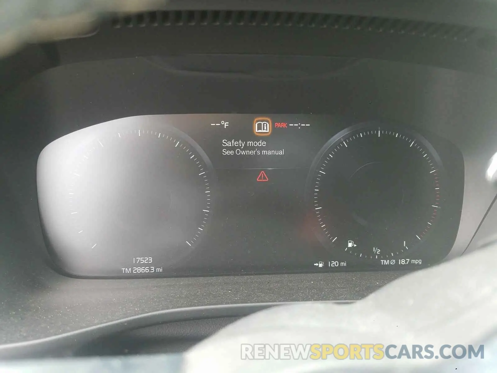 8 fotografías del automóvil dañado YV4AC2HM3K2075004 VOLVO XC40 T4 R- 2019