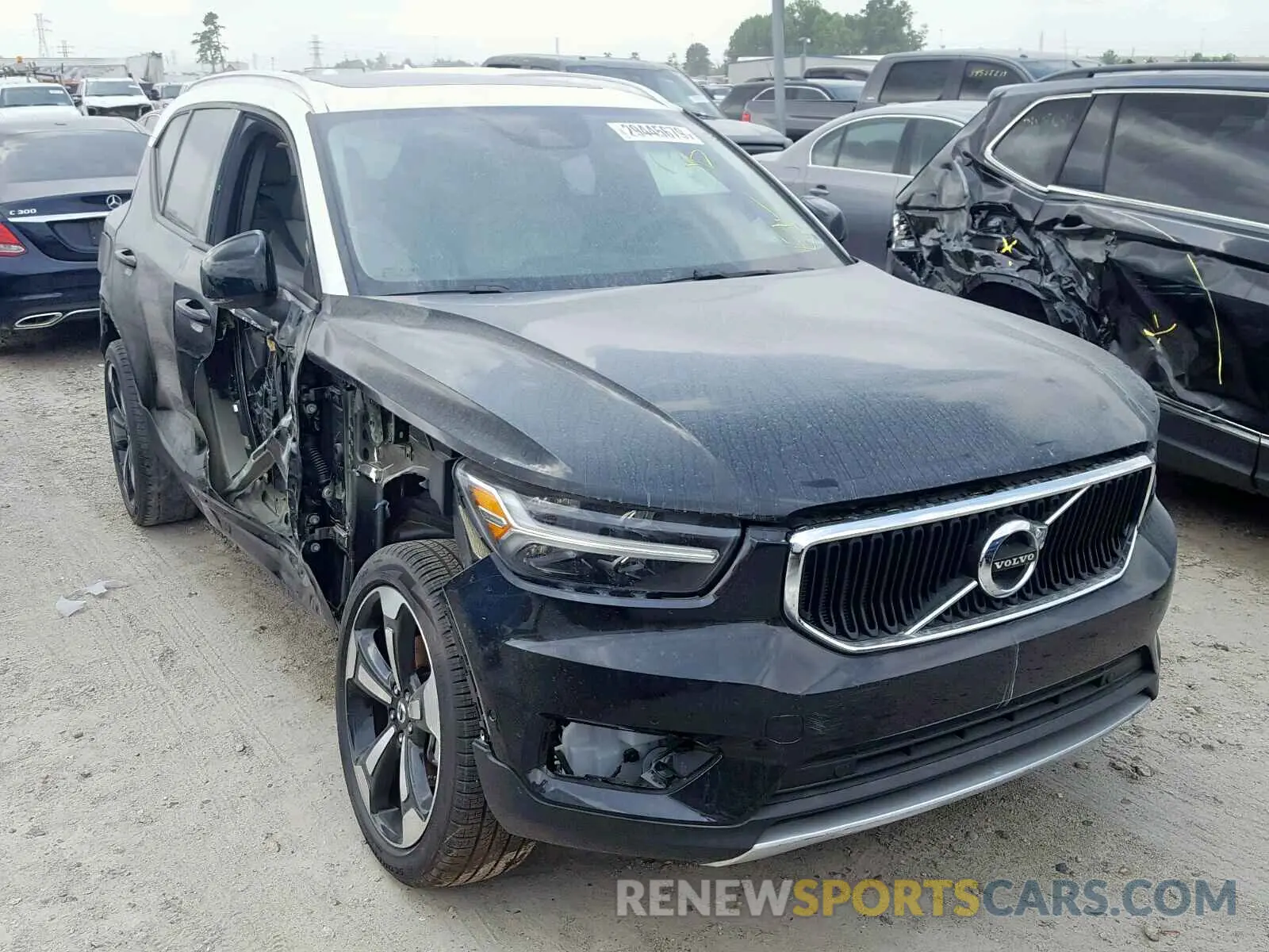 1 fotografías del automóvil dañado YV4162UK2K2057993 VOLVO XC40 T5 2019