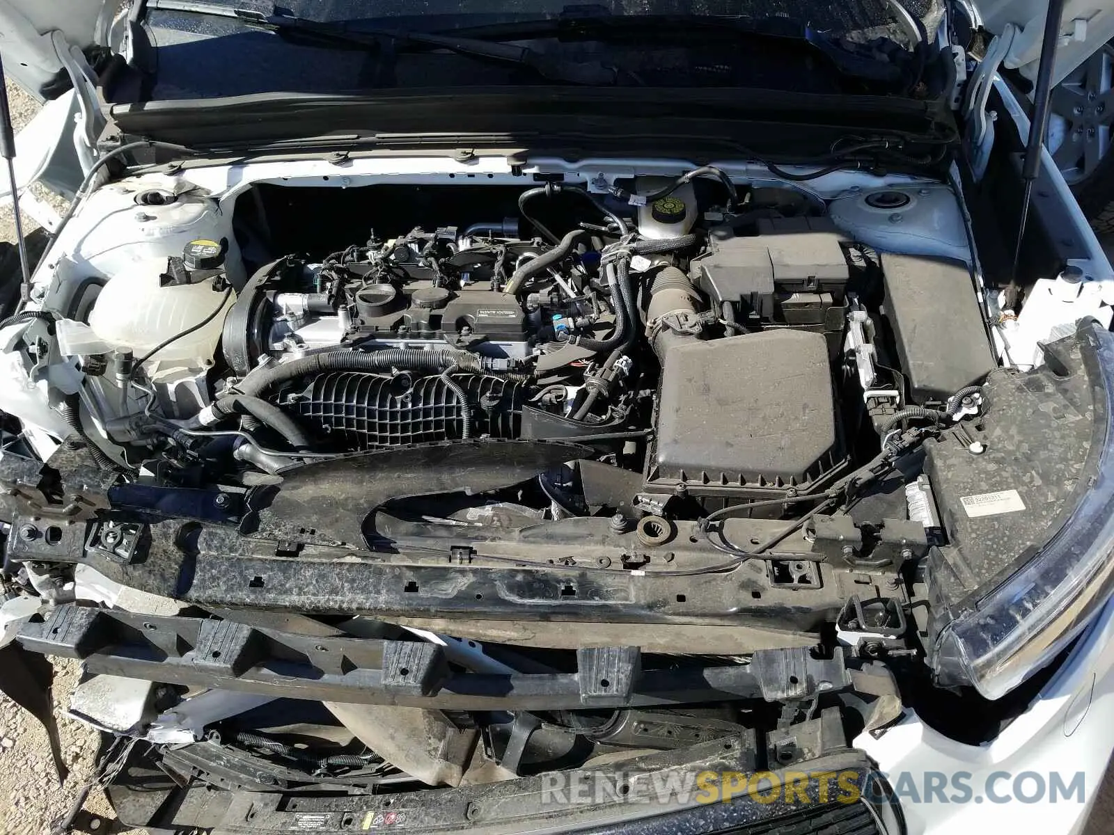 7 fotografías del automóvil dañado YV4162UM7L2276290 VOLVO XC40 T5 R- 2020
