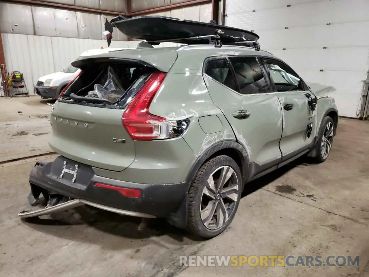 3 fotografías del automóvil dañado YV4L12UA0P2938486 VOLVO XC40 ULTIM 2023