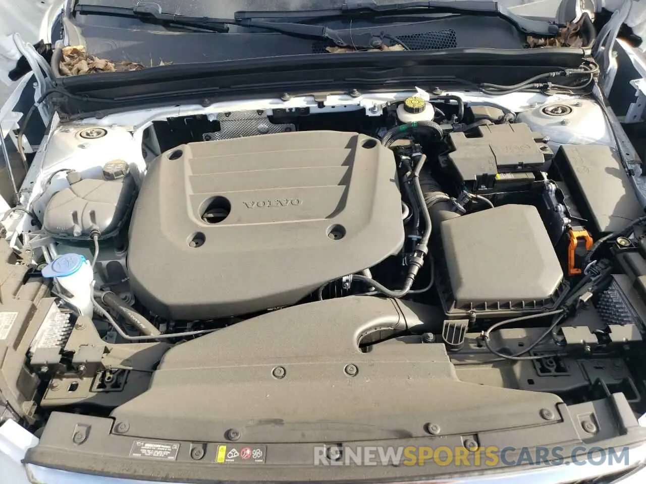 13 fotografías del automóvil dañado YV4L12UF9R2331405 VOLVO XC40 ULTIM 2024