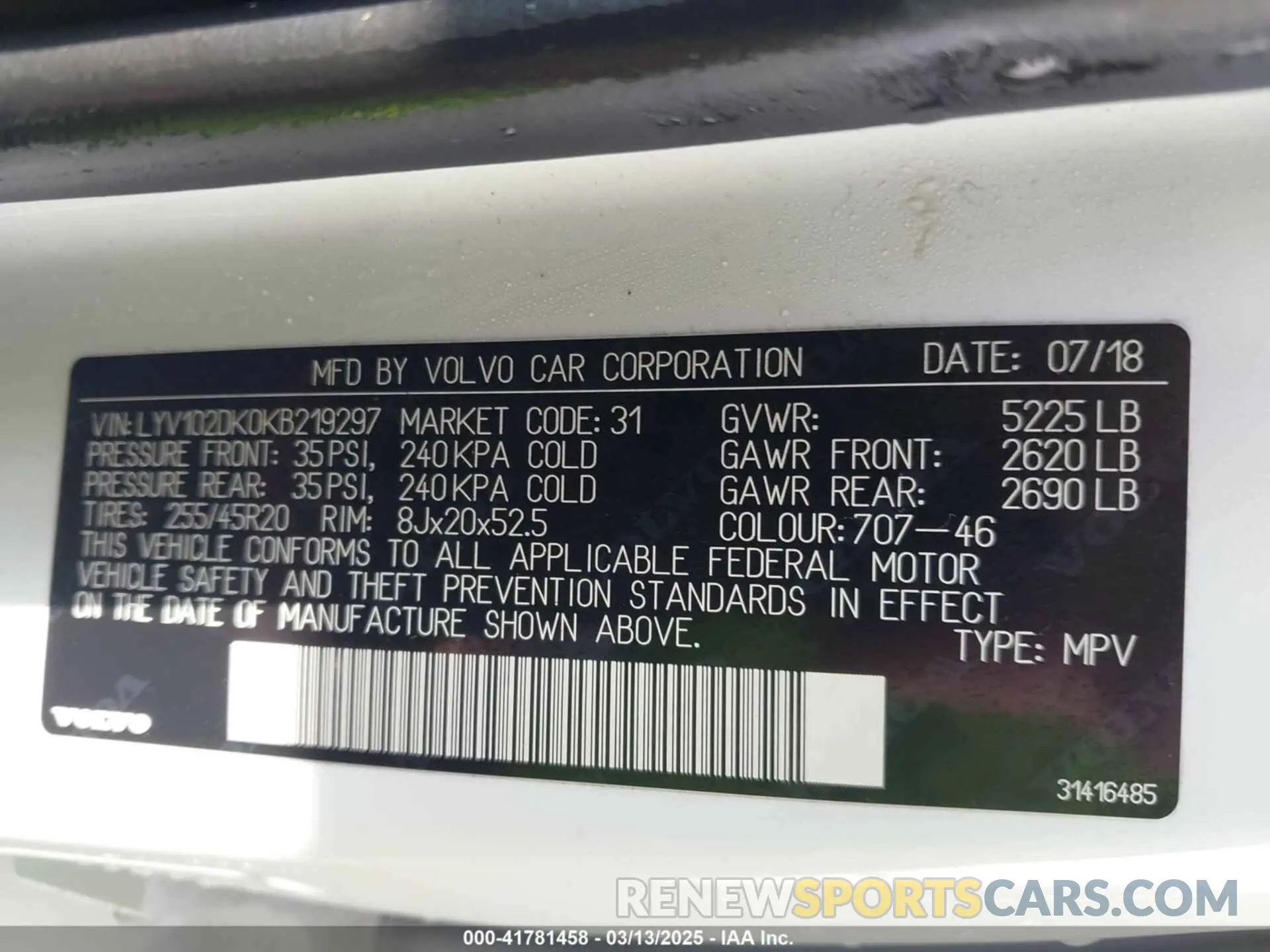 9 fotografías del automóvil dañado LYV102DK0KB219297 VOLVO XC60 2019