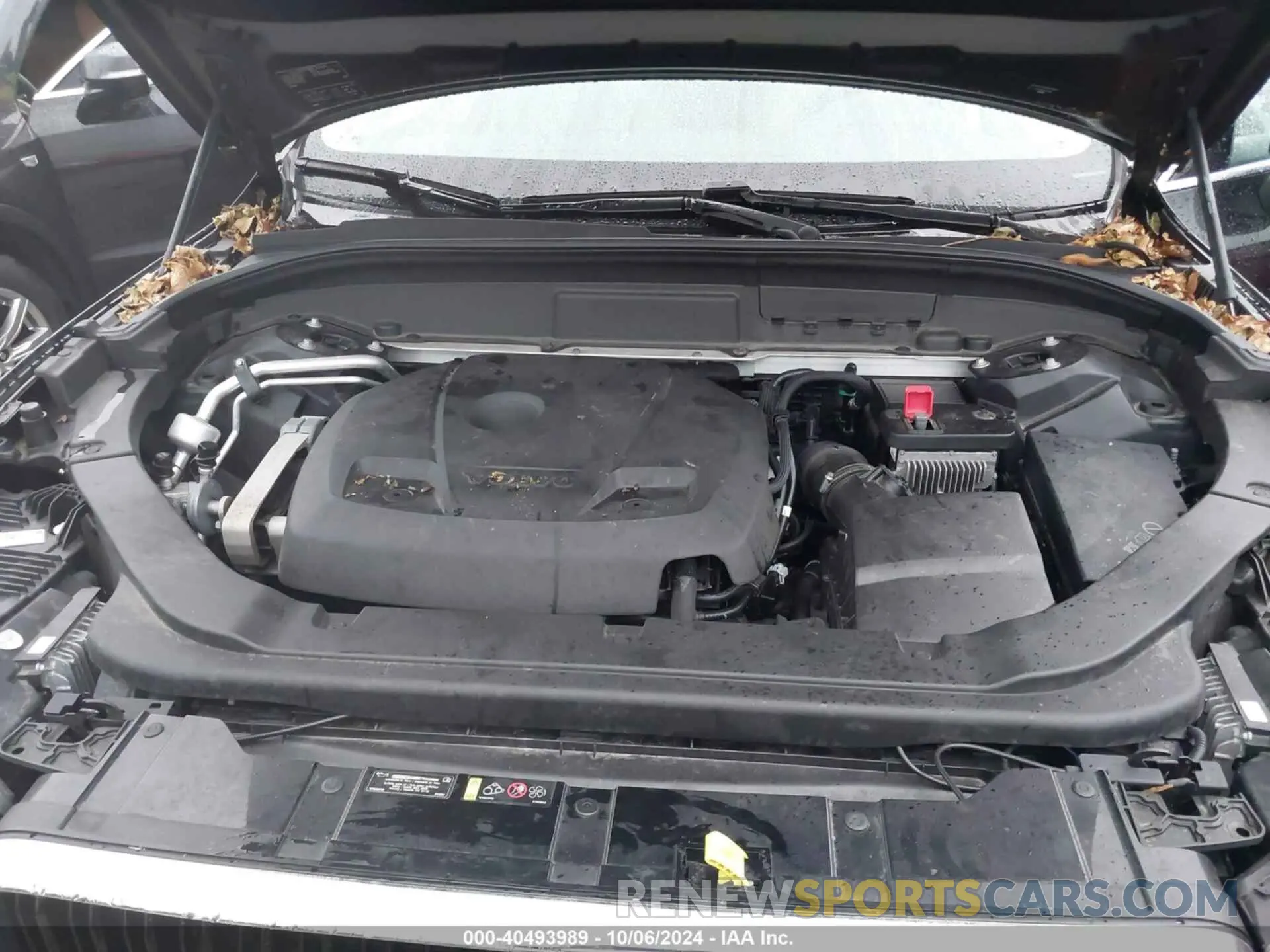 10 fotografías del automóvil dañado LYV102DK1KB176847 VOLVO XC60 2019