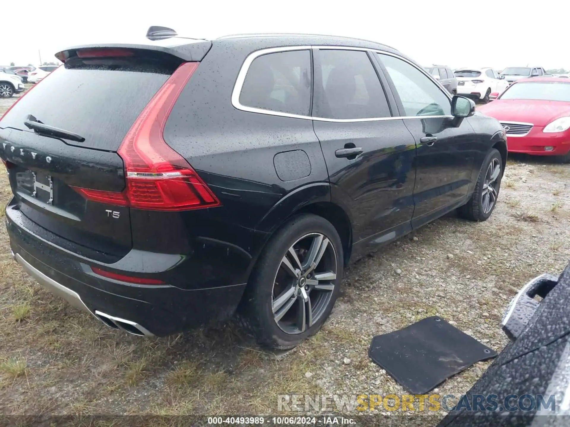4 fotografías del automóvil dañado LYV102DK1KB176847 VOLVO XC60 2019