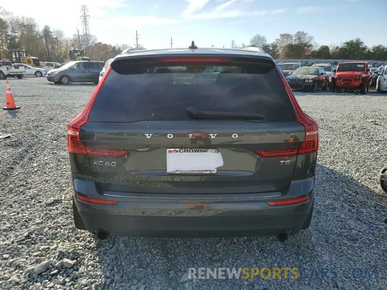 6 fotografías del automóvil dañado LYV102DK3KB252102 VOLVO XC60 2019