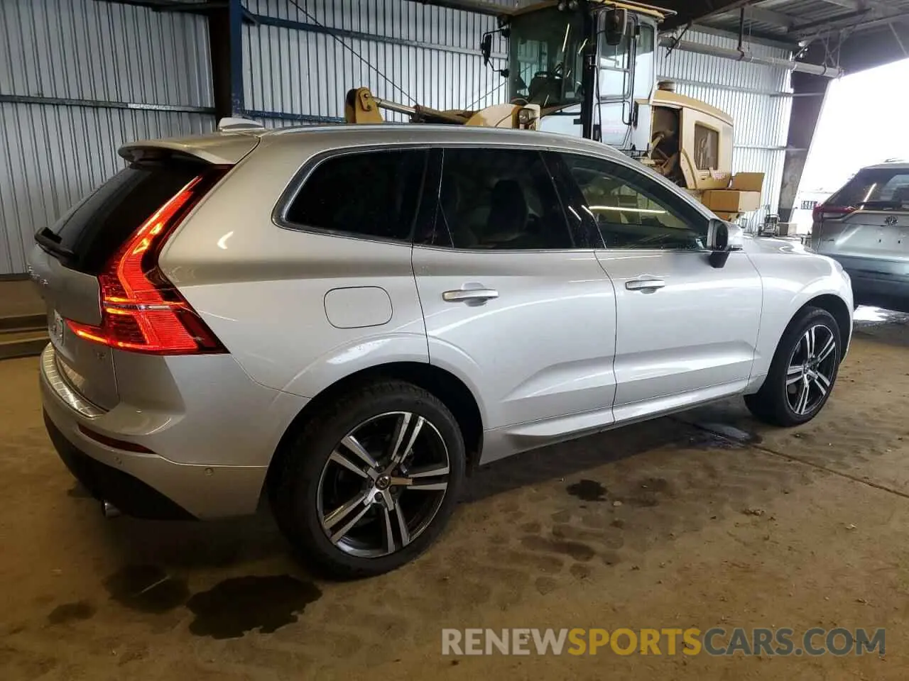 3 fotografías del automóvil dañado LYV102DK6KB289824 VOLVO XC60 2019