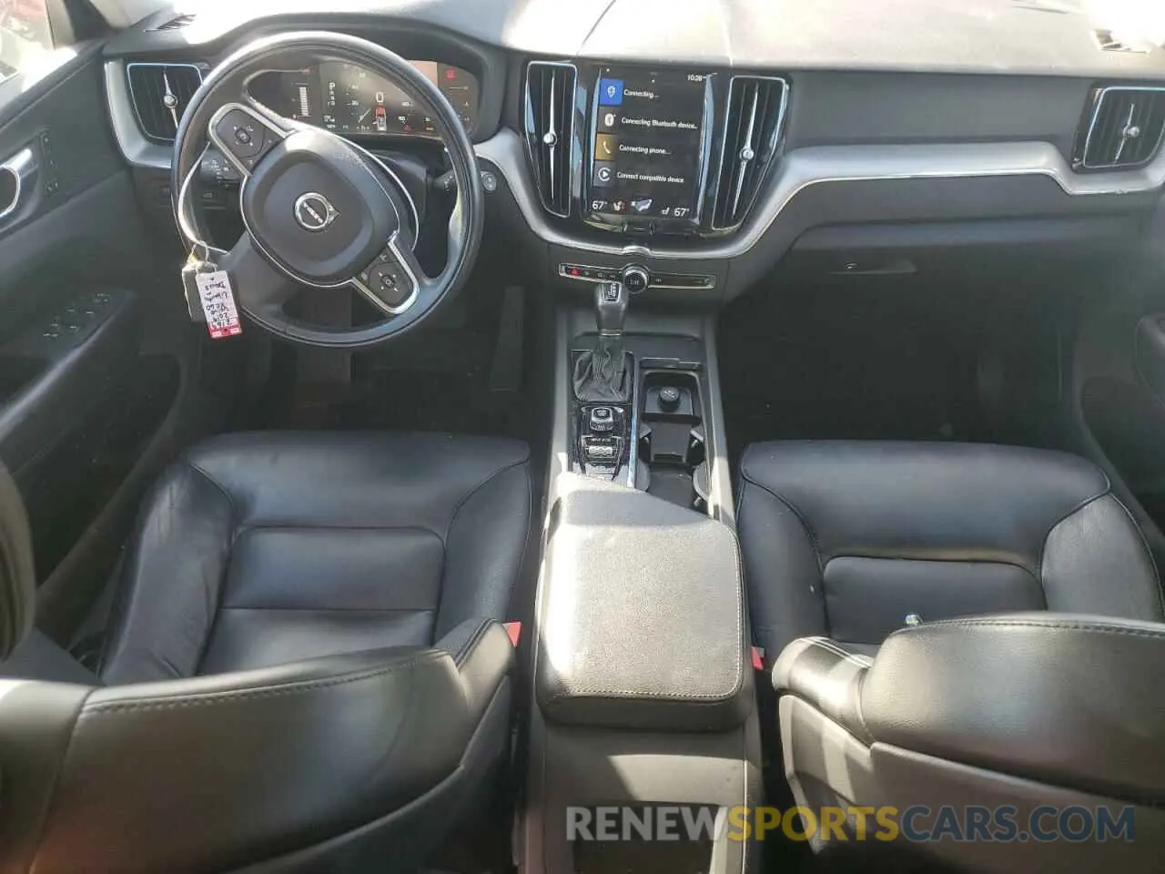 8 fotografías del automóvil dañado LYV102DK9KB325618 VOLVO XC60 2019