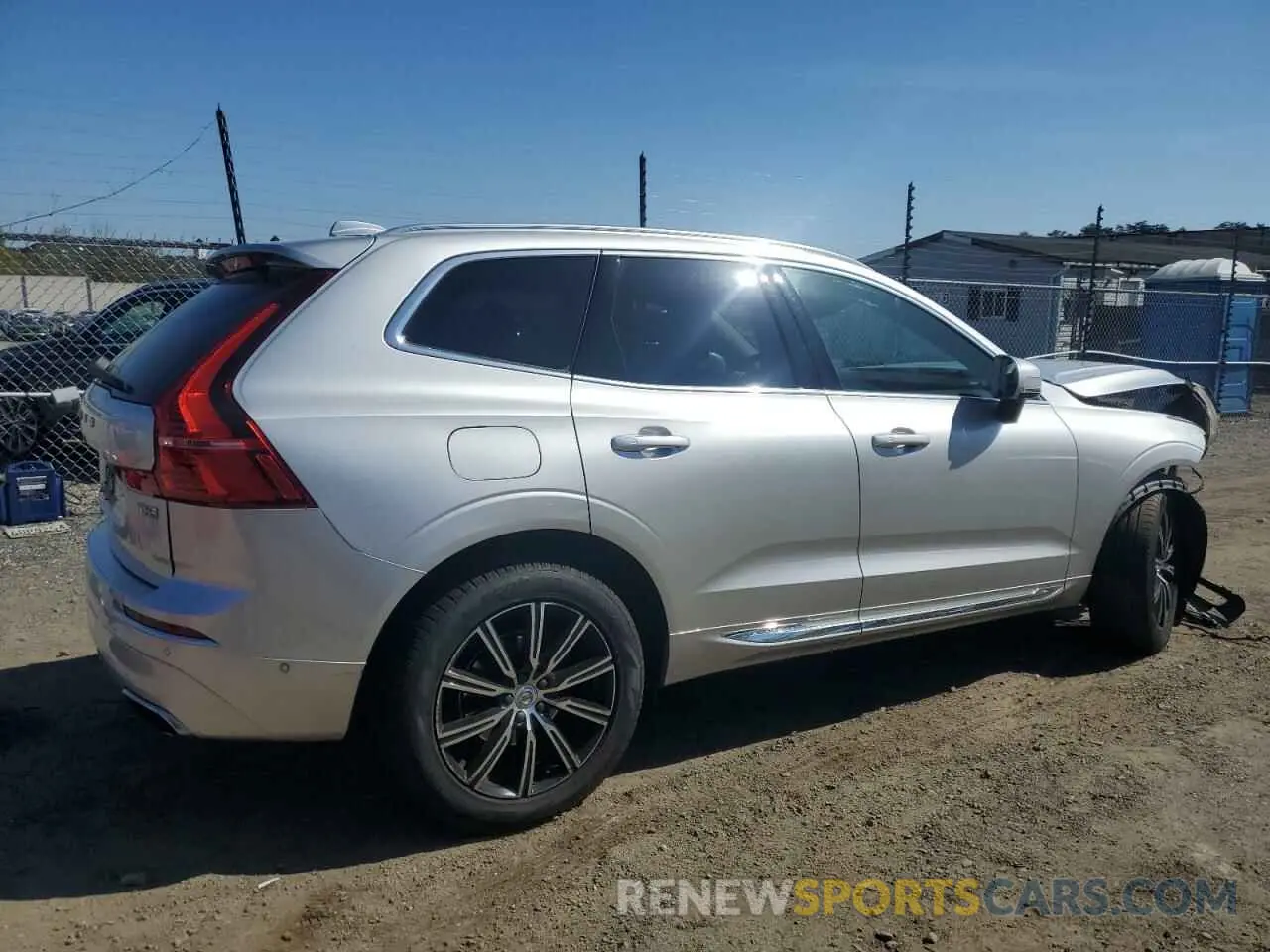 3 fotografías del automóvil dañado LYV102DL6KB219393 VOLVO XC60 2019