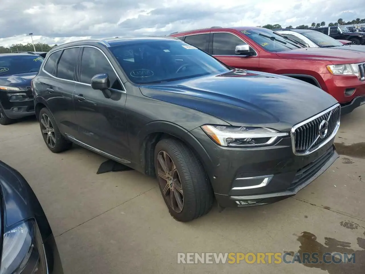4 fotografías del automóvil dañado LYV102DL8KB192486 VOLVO XC60 2019