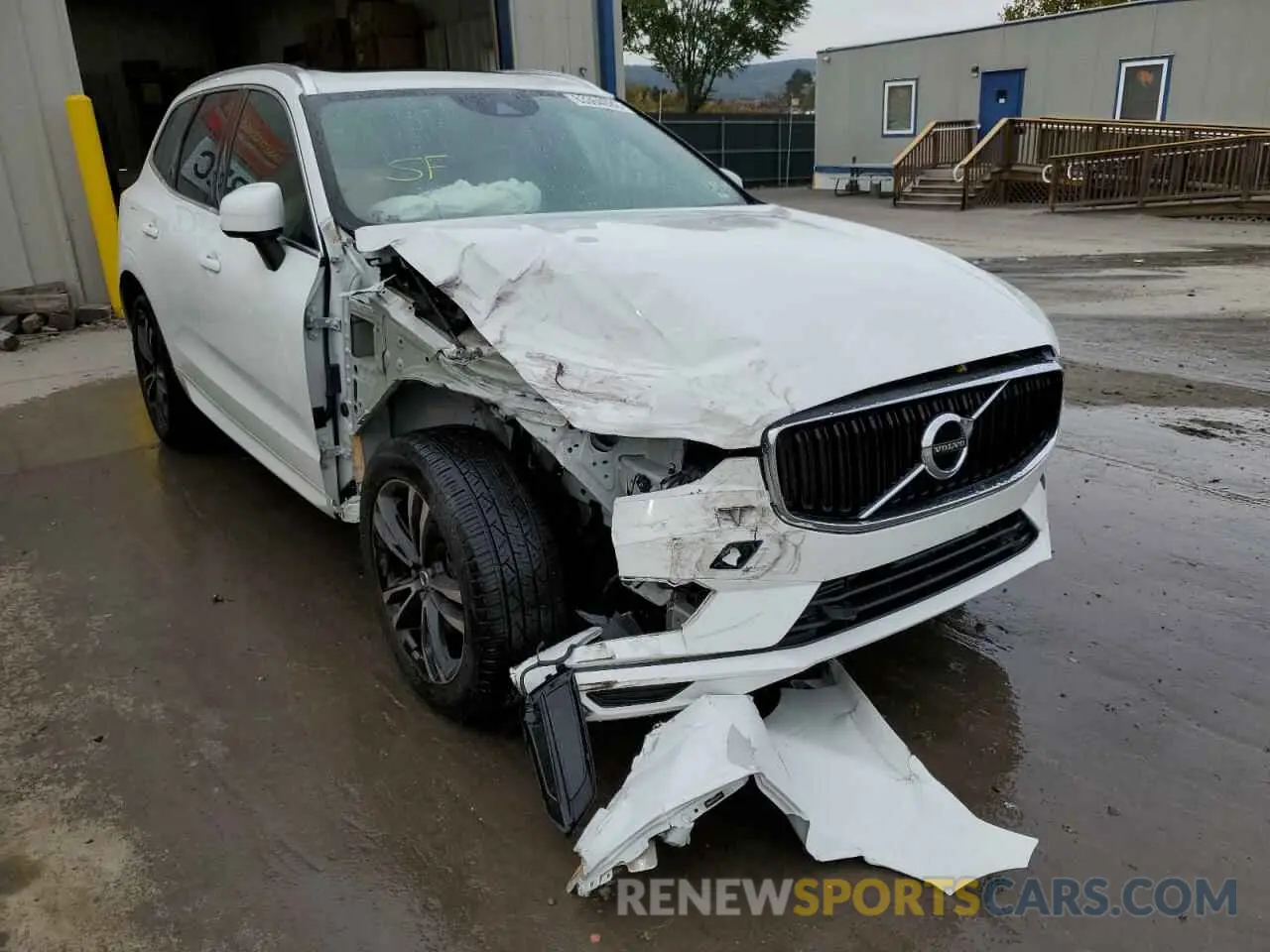 1 fotografías del automóvil dañado LYV102RK0KB200080 VOLVO XC60 2019