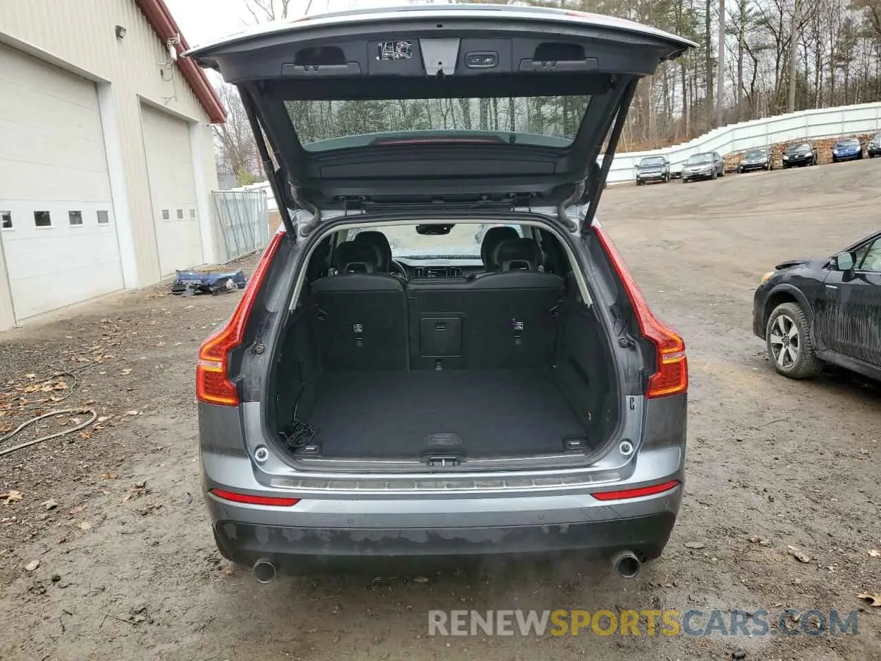 6 fotografías del automóvil dañado LYV102RK2KB229516 VOLVO XC60 2019