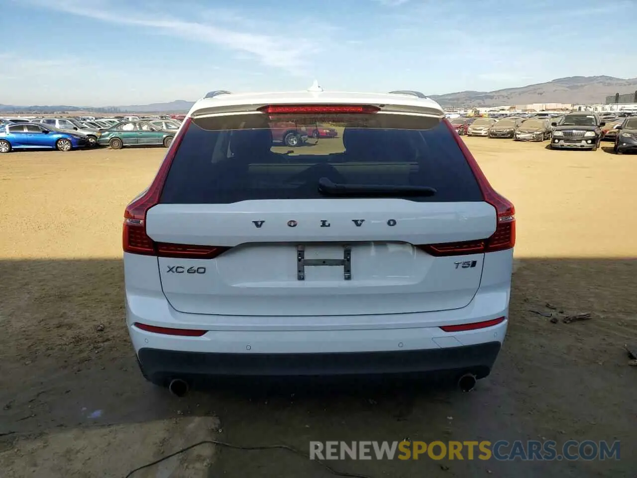 6 fotografías del automóvil dañado LYV102RK3KB382003 VOLVO XC60 2019