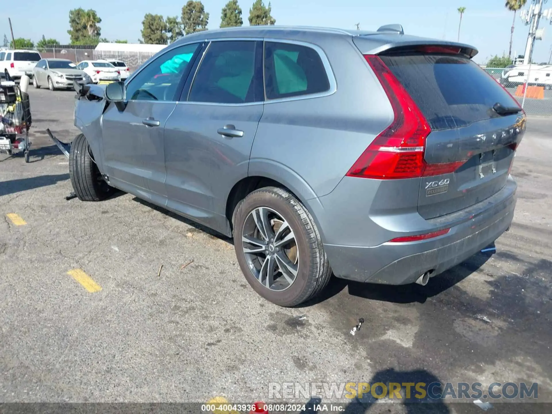 3 fotografías del automóvil dañado LYV102RK7KB349540 VOLVO XC60 2019