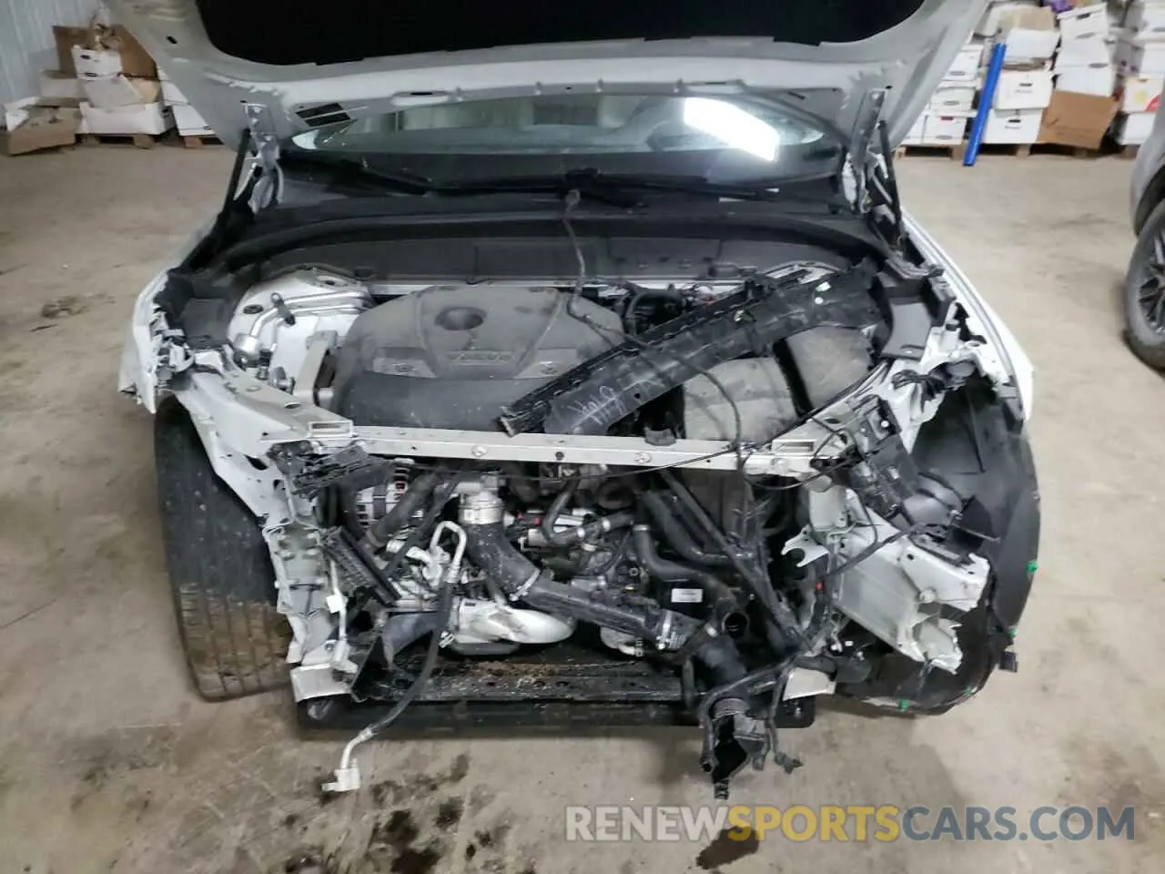 7 fotografías del automóvil dañado LYV102RL4KB306069 VOLVO XC60 2019