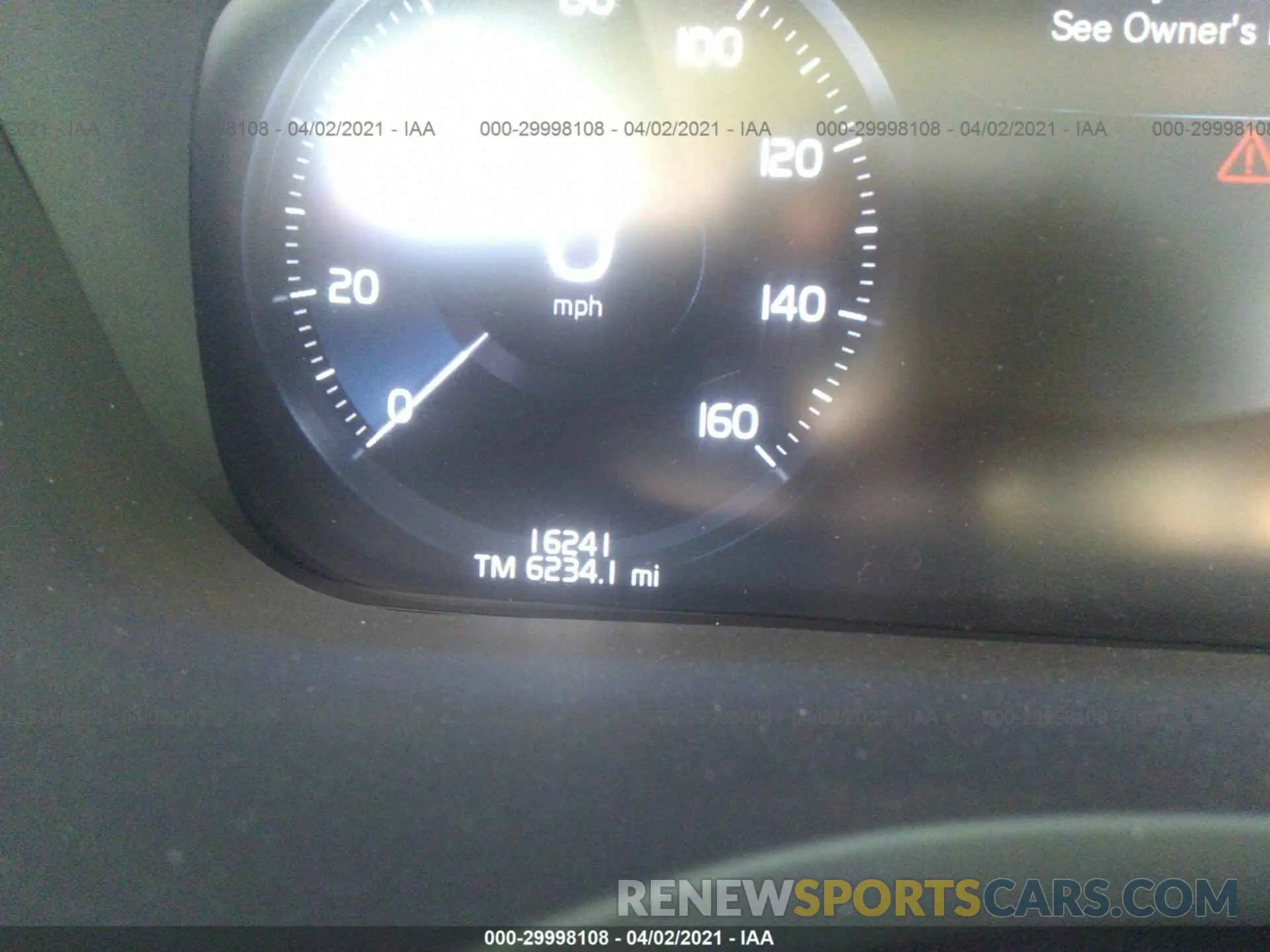 7 fotografías del automóvil dañado LYV102RL5KB326802 VOLVO XC60 2019