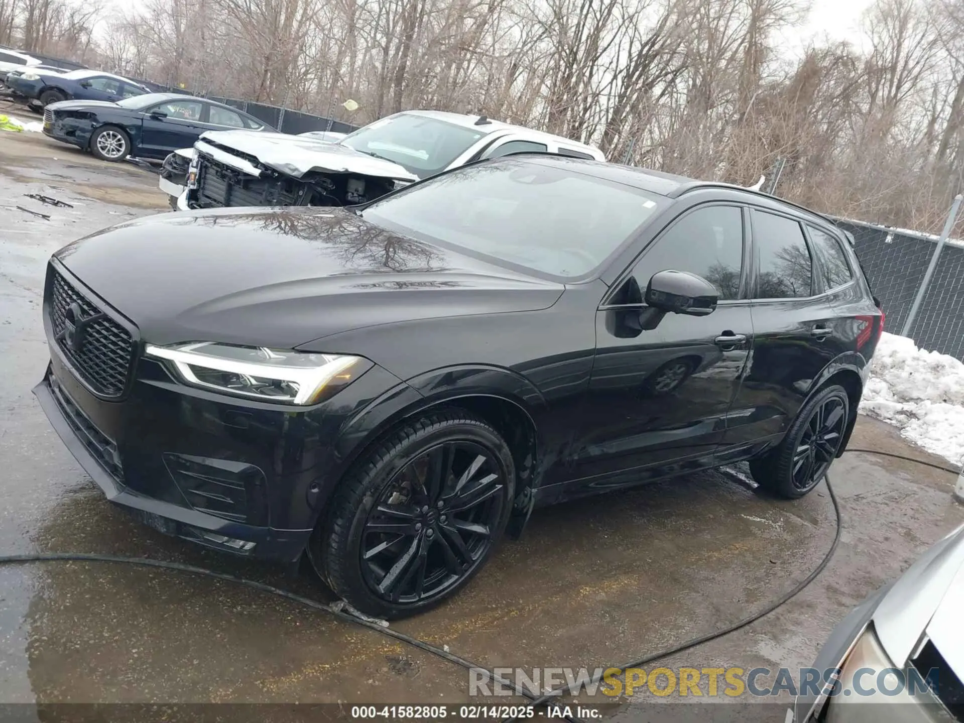 14 fotografías del automóvil dañado LYV102RM9KB297622 VOLVO XC60 2019