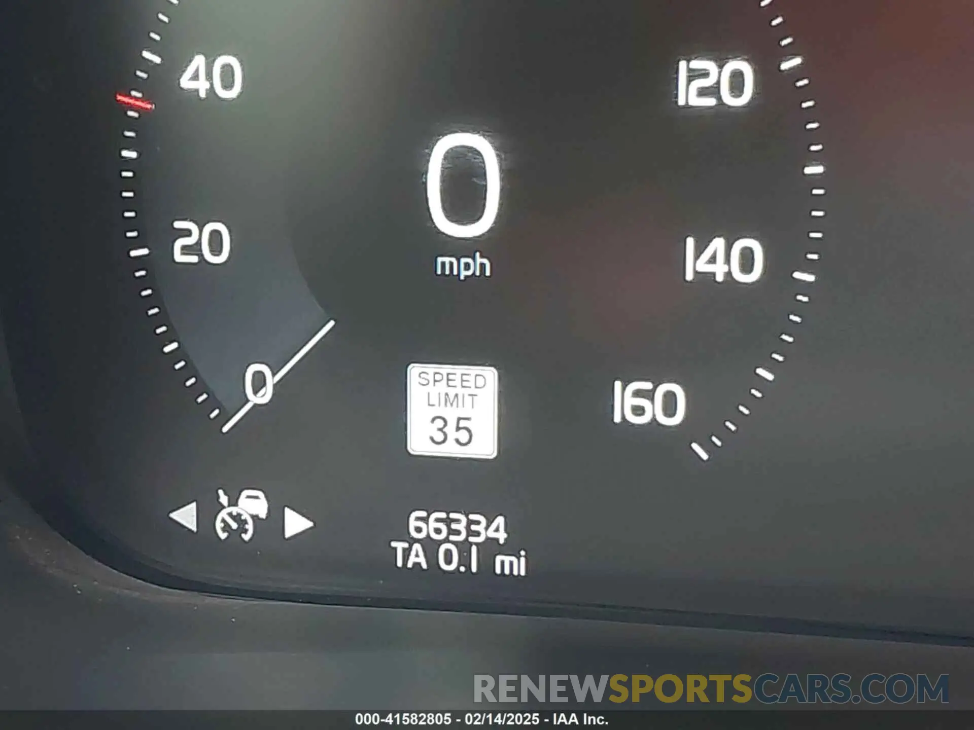 15 fotografías del automóvil dañado LYV102RM9KB297622 VOLVO XC60 2019