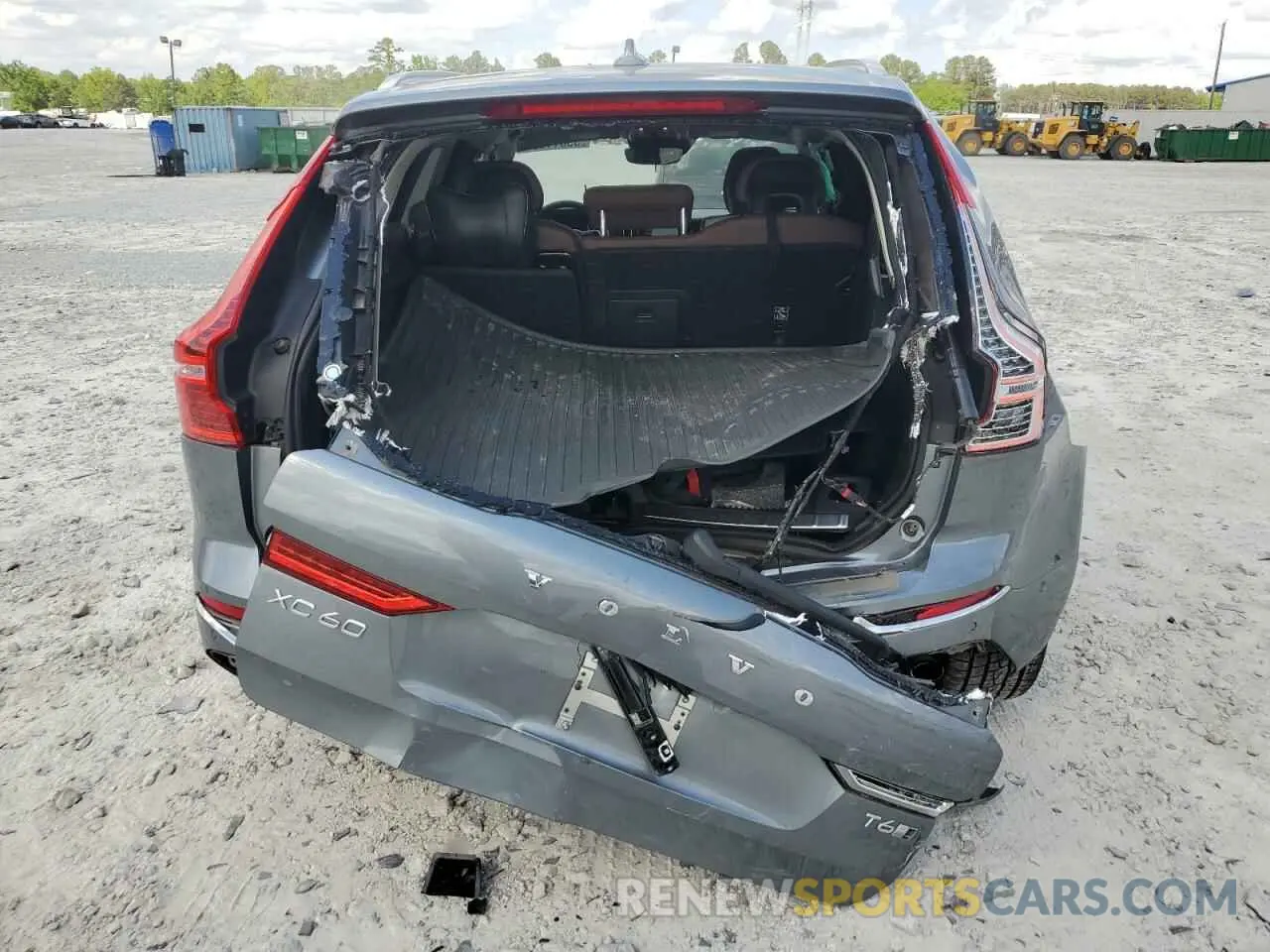 6 fotografías del automóvil dañado LYVA22RLXKB215043 VOLVO XC60 2019