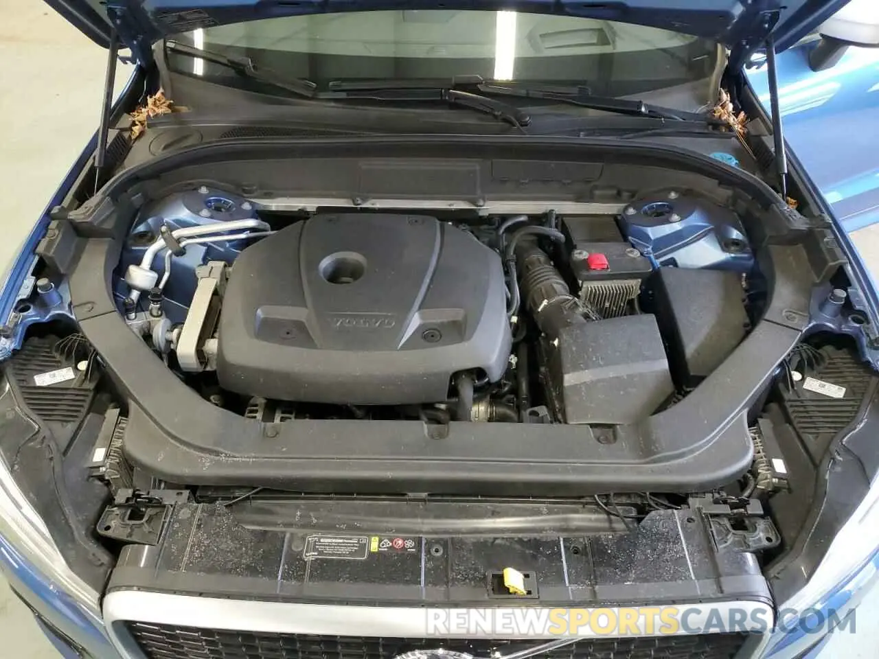 12 fotografías del automóvil dañado LYVA22RMXKB273761 VOLVO XC60 2019