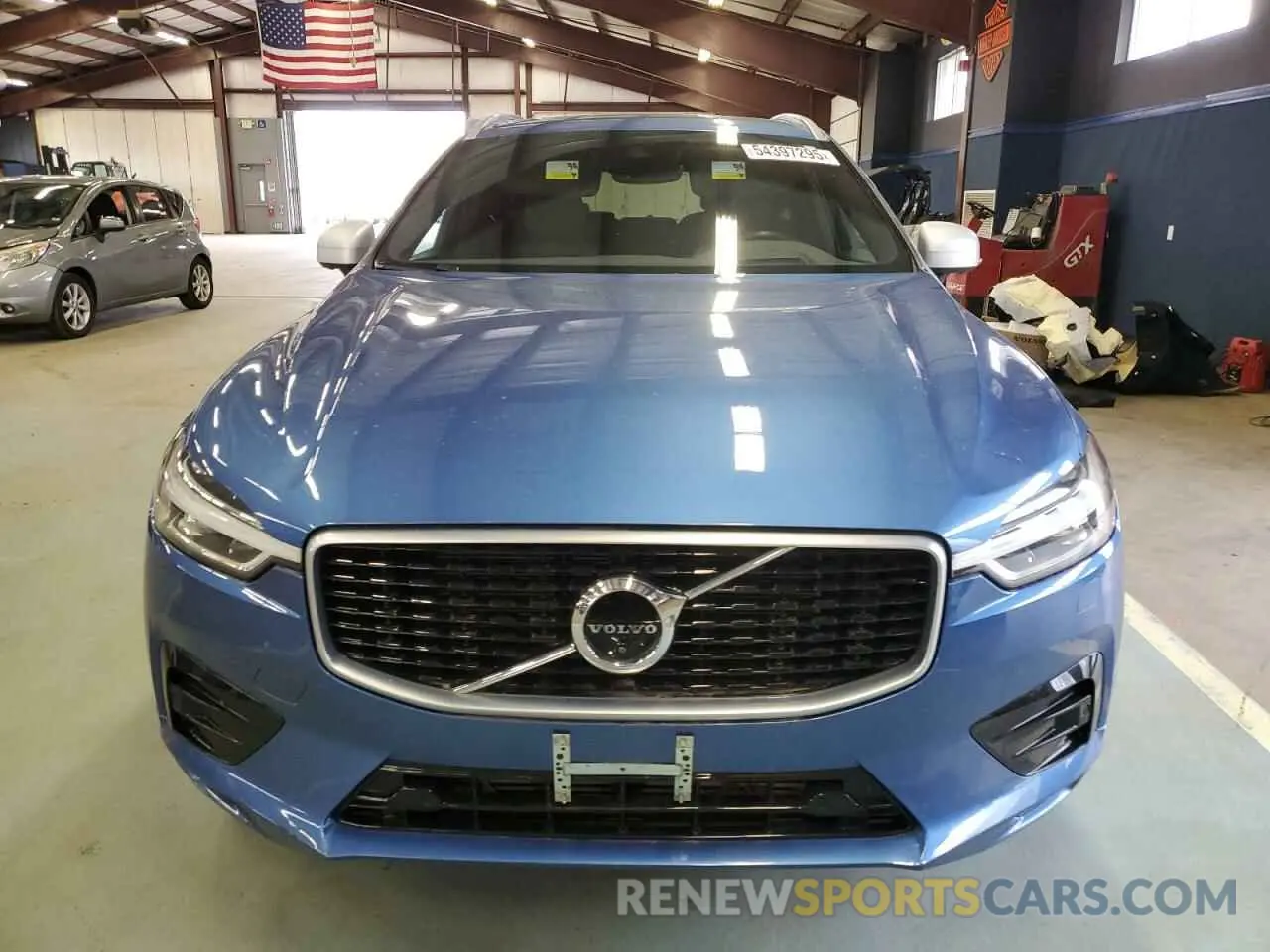 5 fotografías del automóvil dañado LYVA22RMXKB273761 VOLVO XC60 2019