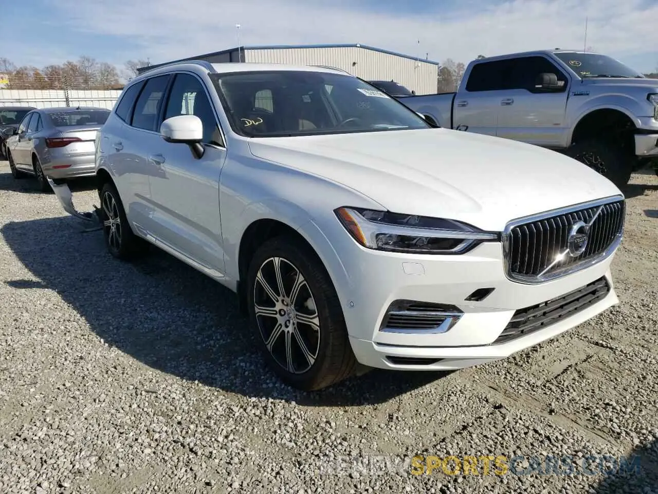 1 fotografías del automóvil dañado LYVBR0DL2KB211337 VOLVO XC60 2019