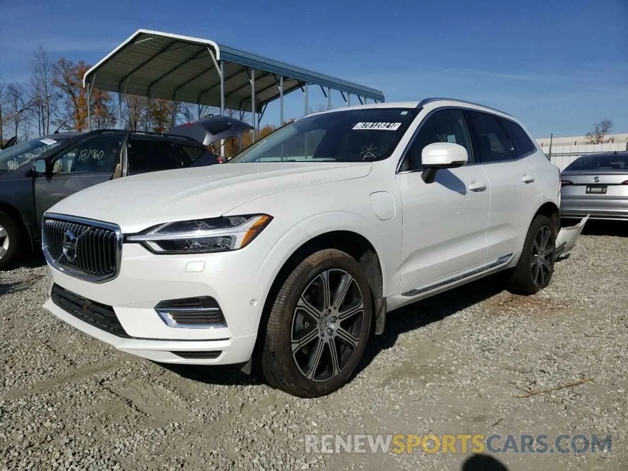 2 fotografías del automóvil dañado LYVBR0DL2KB211337 VOLVO XC60 2019