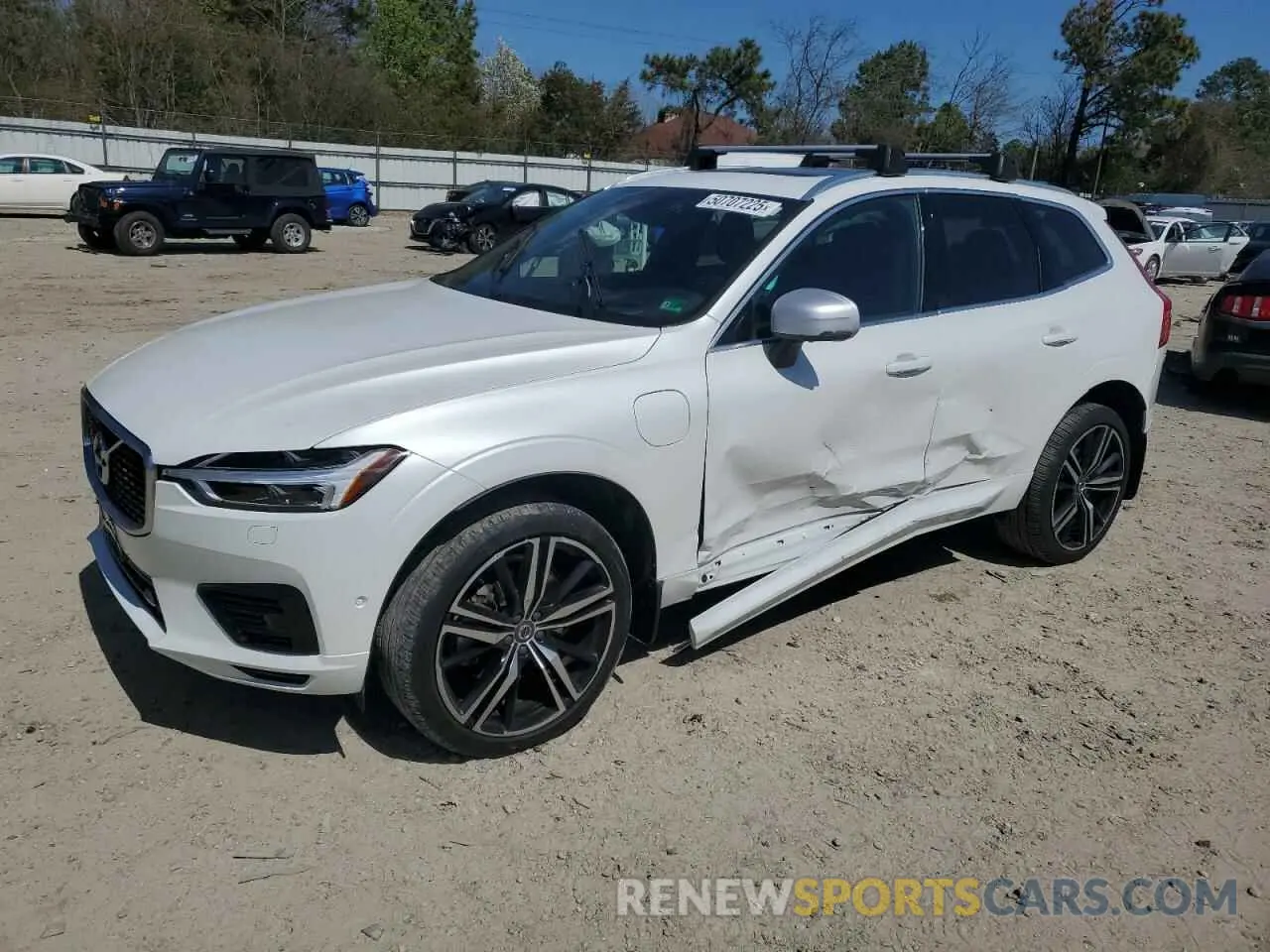 1 fotografías del automóvil dañado LYVBR0DM2KB241690 VOLVO XC60 2019