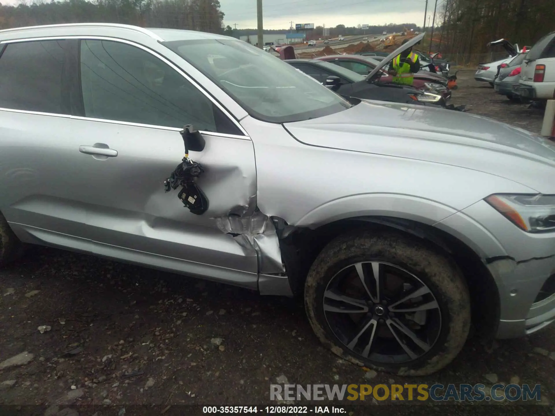 6 fotografías del automóvil dañado YV4A22RK1K1328570 VOLVO XC60 2019