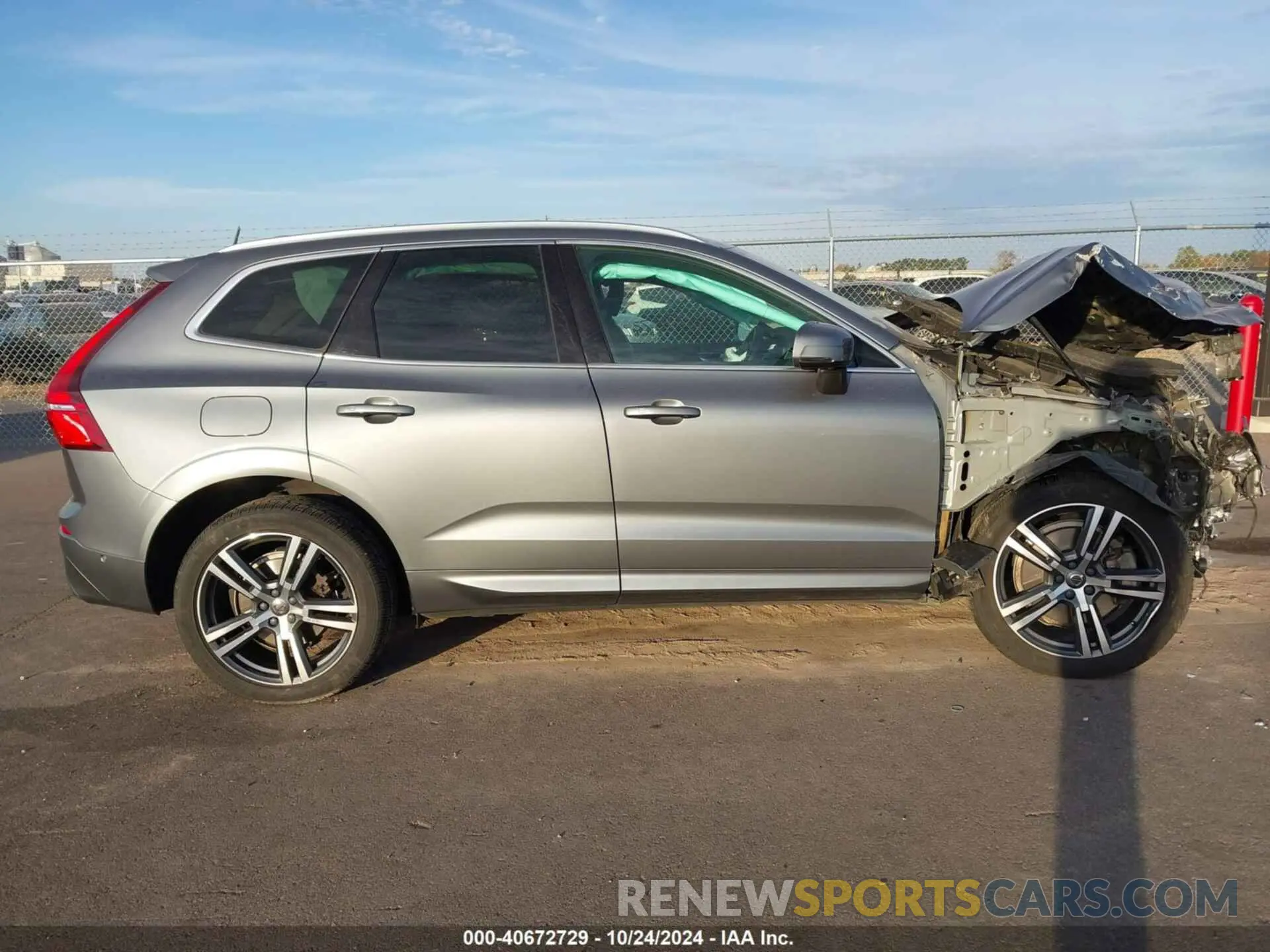 14 fotografías del automóvil dañado YV4A22RK8K1357385 VOLVO XC60 2019