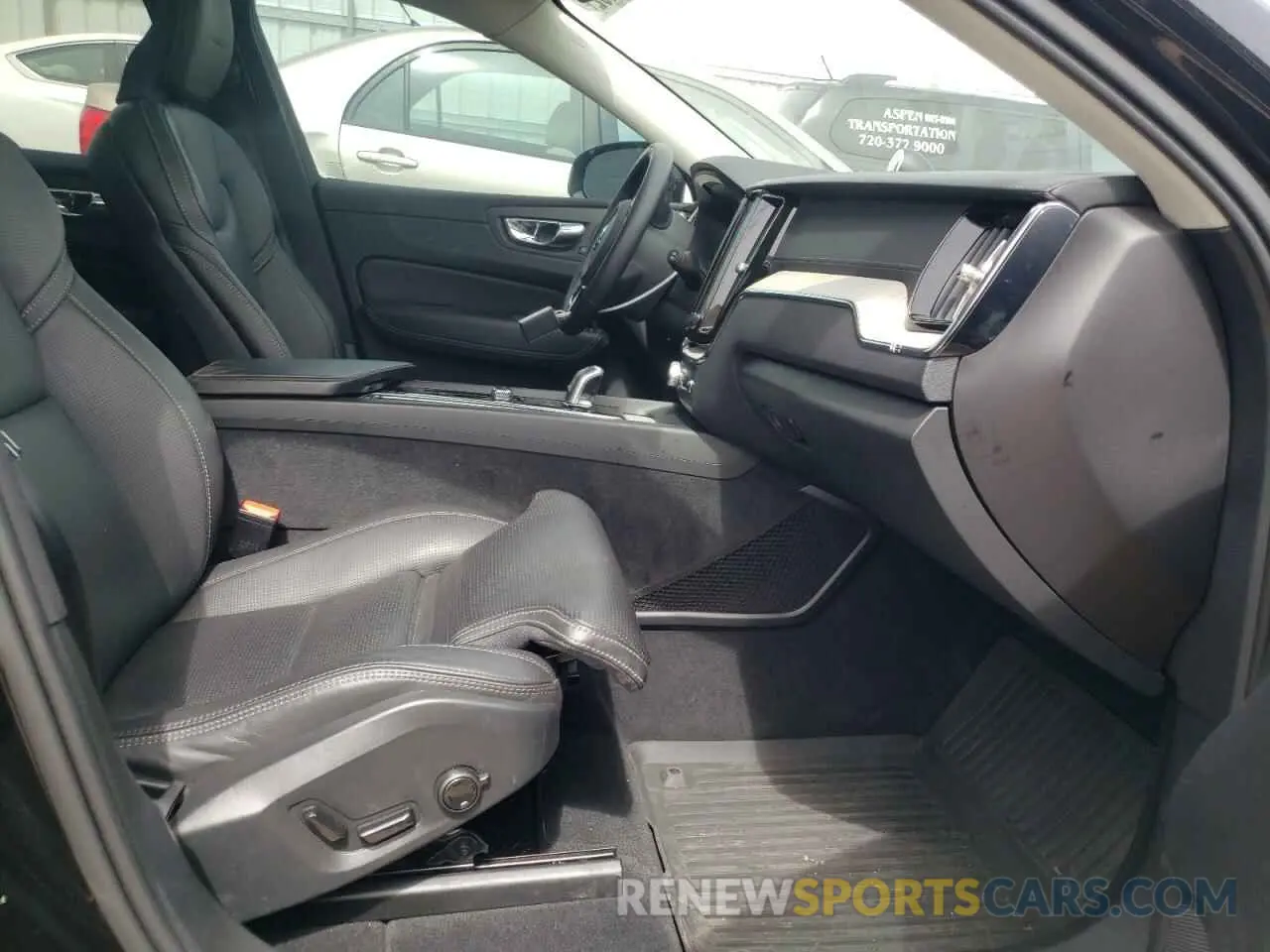 5 fotografías del automóvil dañado YV4BR0DL3K1374177 VOLVO XC60 2019