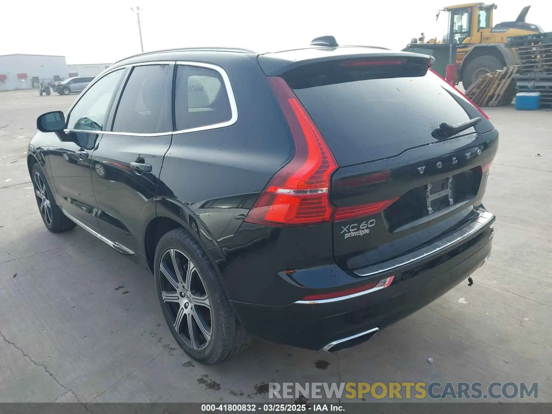 3 fotografías del automóvil dañado YV4102DL4L1535820 VOLVO XC60 2020