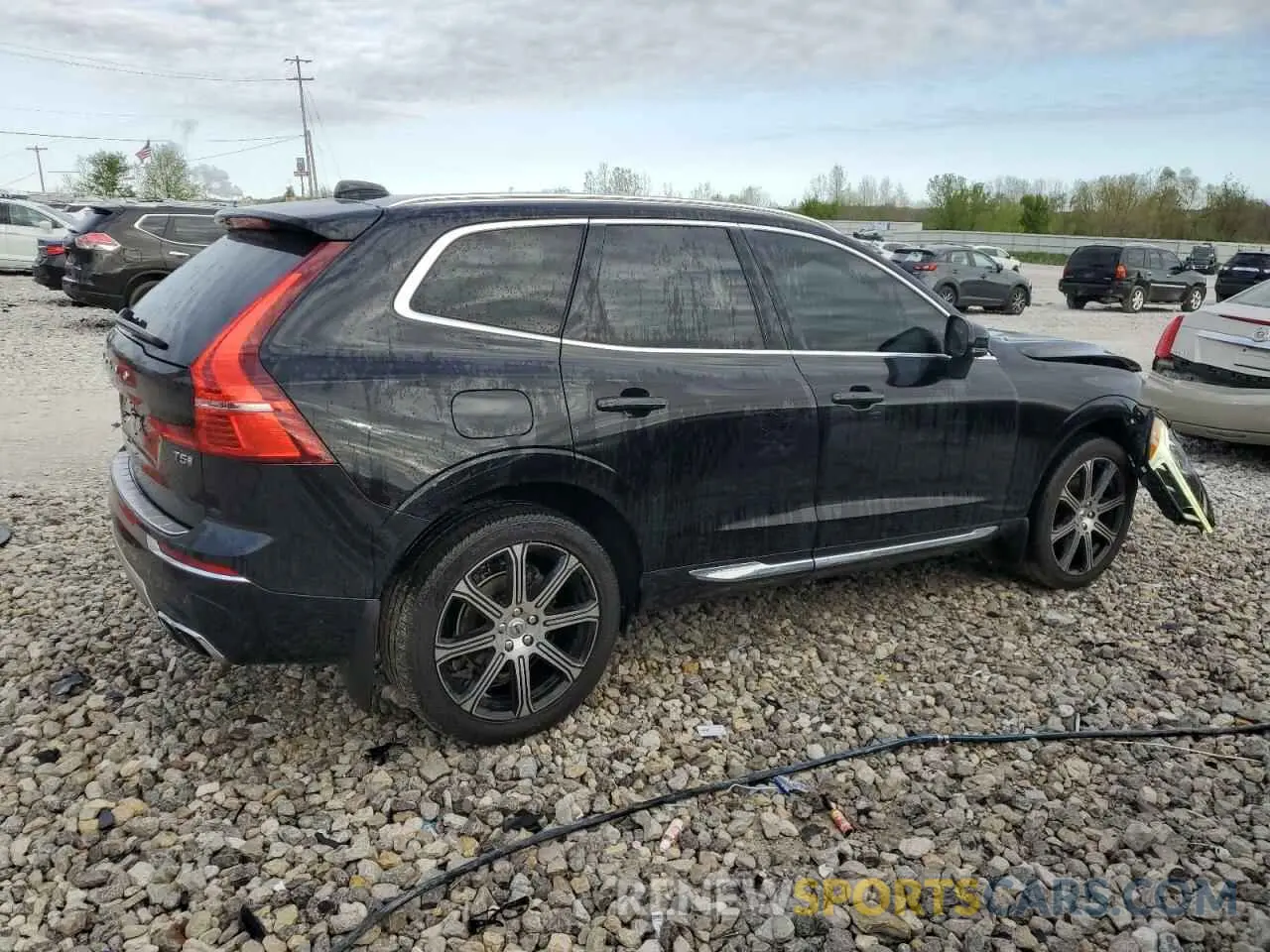 3 fotografías del automóvil dañado YV4102DLXL1516978 VOLVO XC60 2020