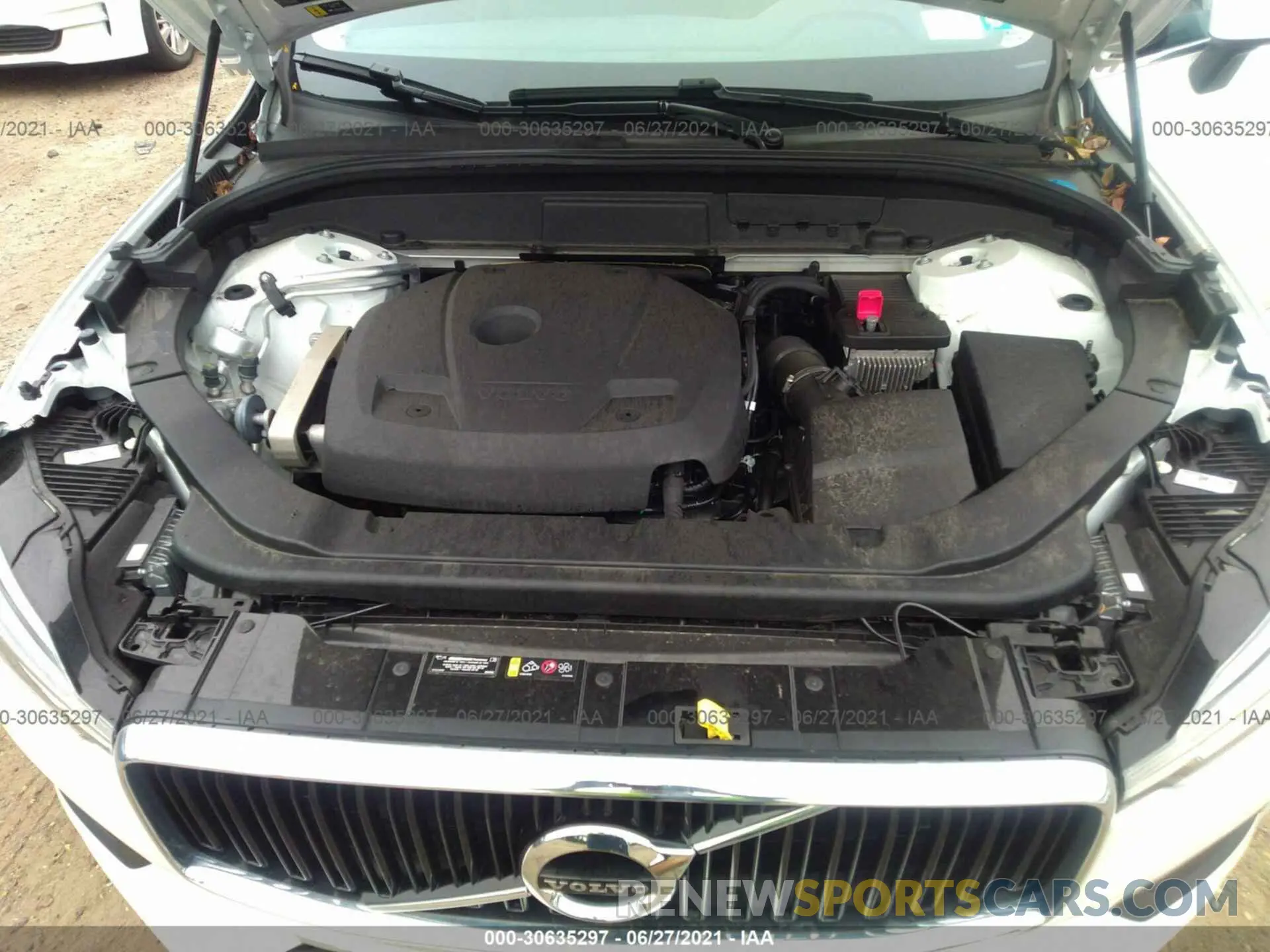 10 fotografías del automóvil dañado YV4102RK4L1554321 VOLVO XC60 2020