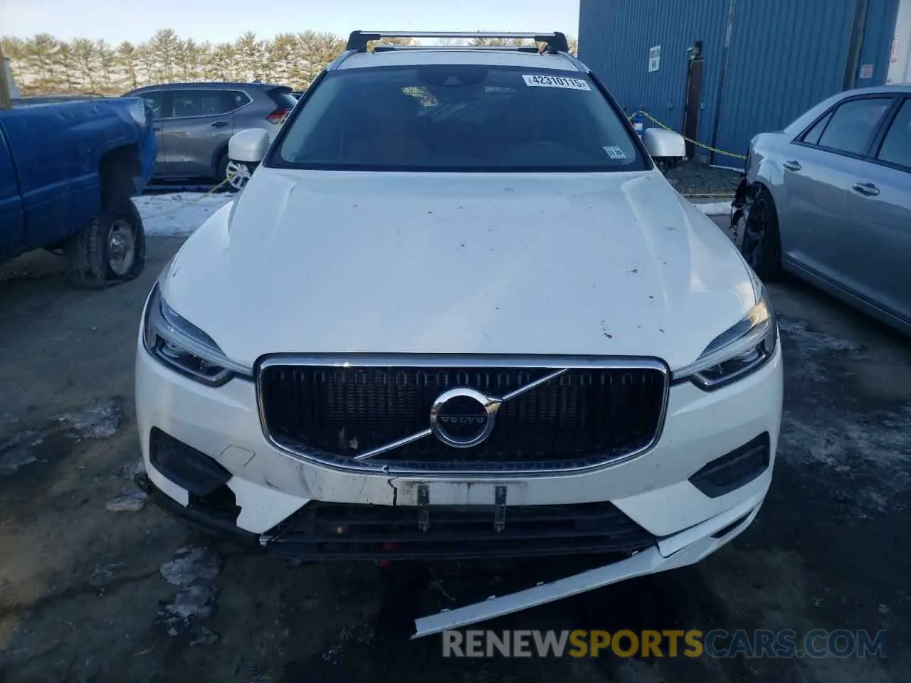 5 fotografías del automóvil dañado YV4102RK6L1440918 VOLVO XC60 2020
