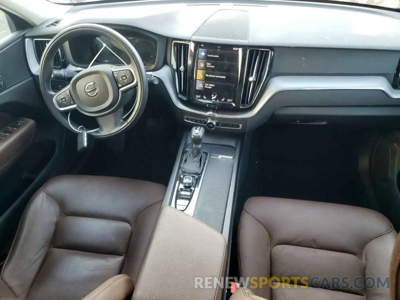 8 fotografías del automóvil dañado YV4102RK6L1440918 VOLVO XC60 2020