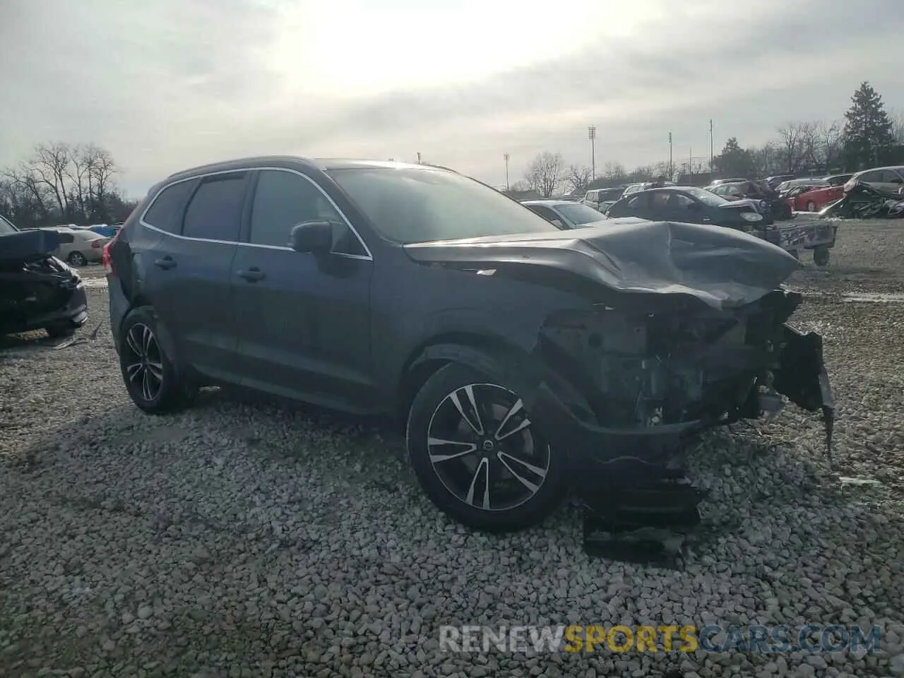 4 fotografías del automóvil dañado YV4102RK7L1459073 VOLVO XC60 2020