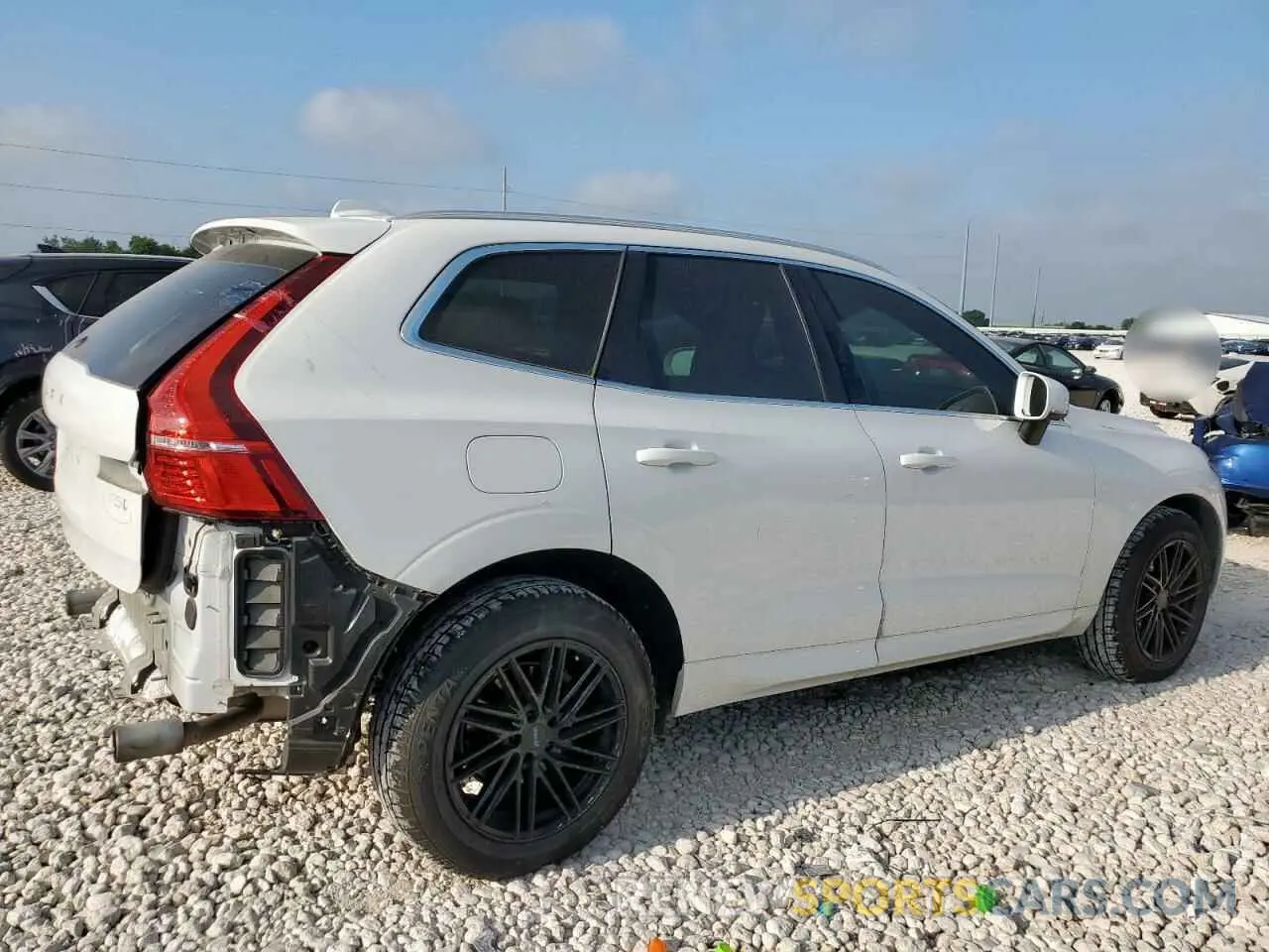 3 fotografías del automóvil dañado YV4102RK7L1582842 VOLVO XC60 2020