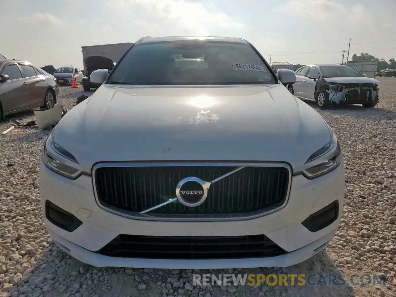5 fotografías del automóvil dañado YV4102RK7L1582842 VOLVO XC60 2020