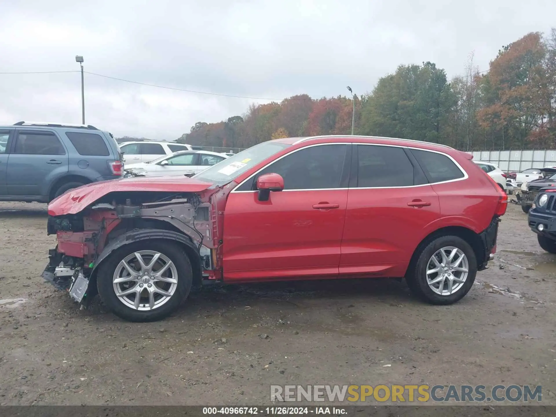15 fotografías del automóvil dañado YV4102RK7L1602099 VOLVO XC60 2020