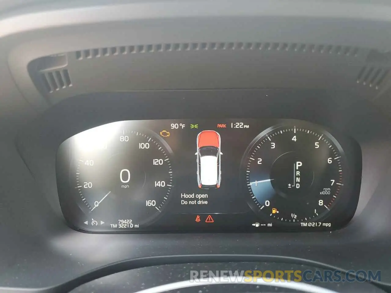 9 fotografías del automóvil dañado YV4102RK8L1503078 VOLVO XC60 2020
