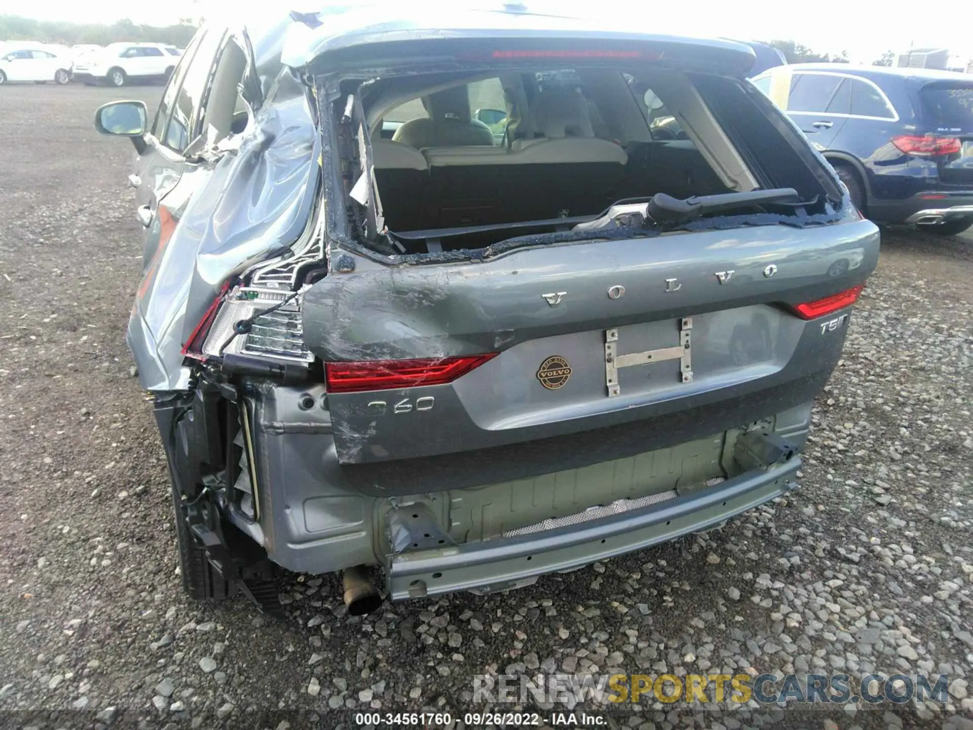 6 fotografías del automóvil dañado YV4102RL1L1525657 VOLVO XC60 2020
