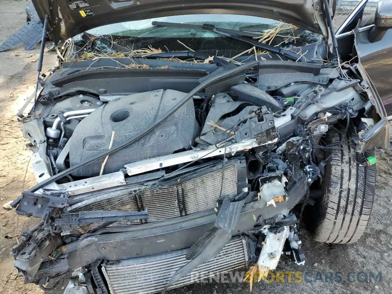 12 fotografías del automóvil dañado YV4A22RL9L1517574 VOLVO XC60 2020