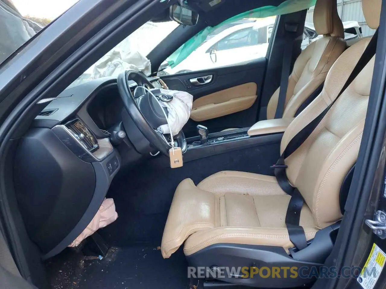 7 fotografías del automóvil dañado YV4A22RL9L1517574 VOLVO XC60 2020