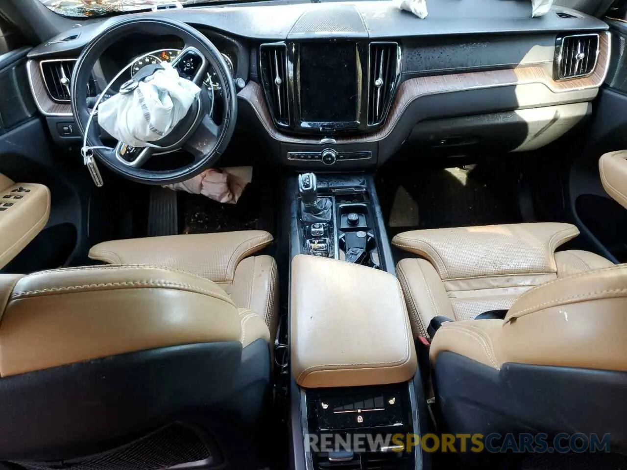 8 fotografías del automóvil dañado YV4A22RL9L1517574 VOLVO XC60 2020