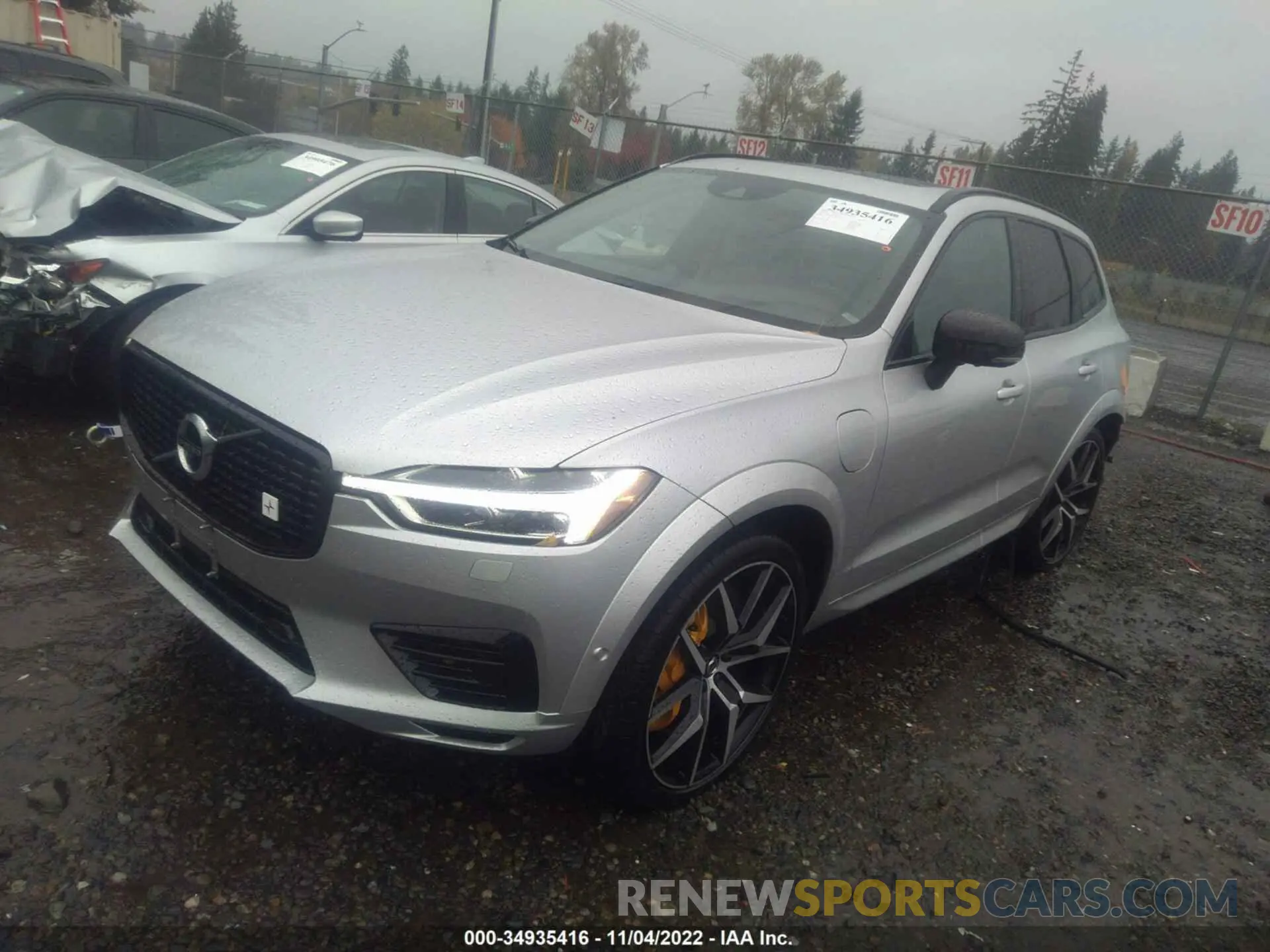 2 fotografías del automóvil dañado YV4BK0DP6L1509063 VOLVO XC60 2020