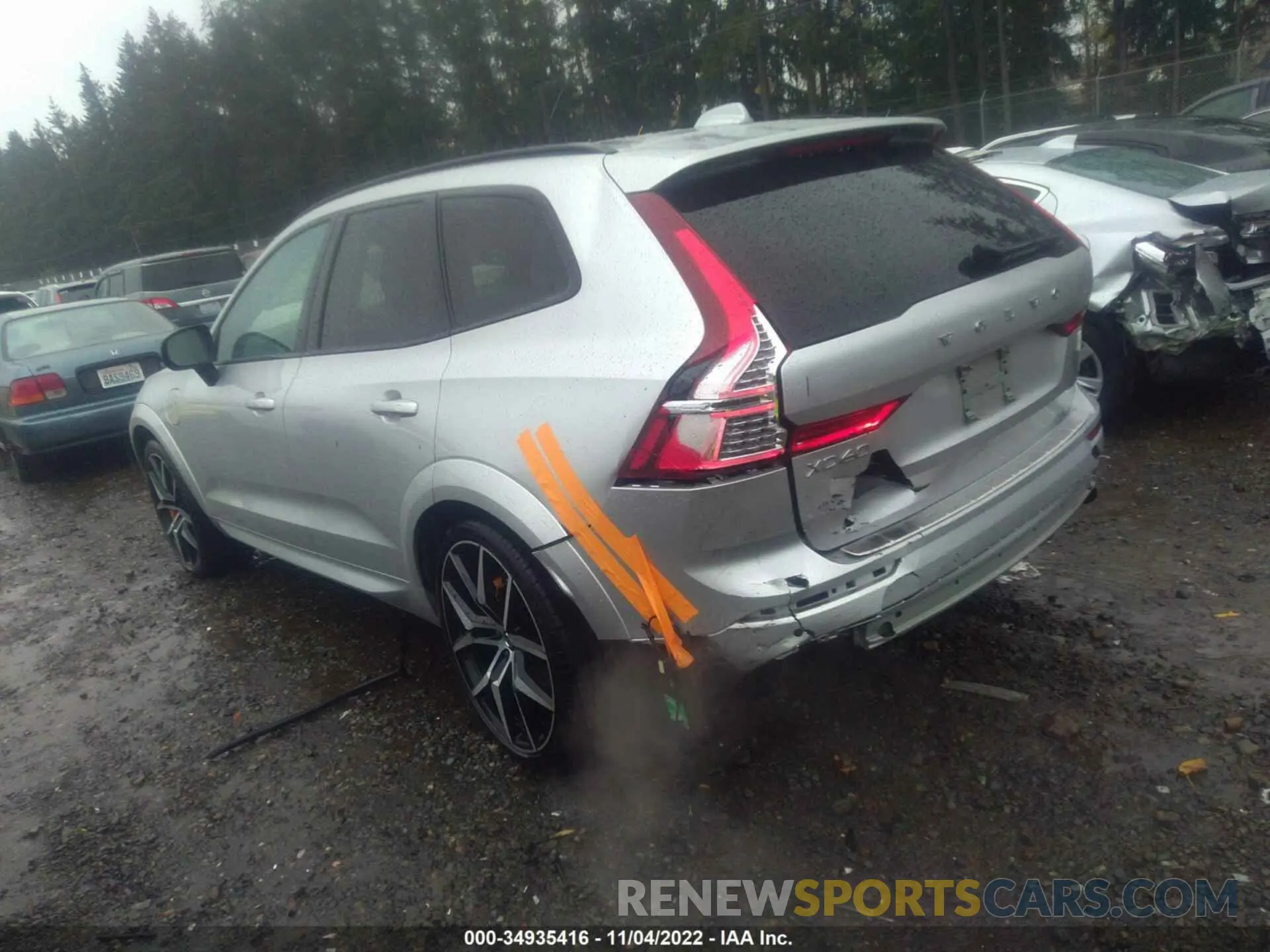 3 fotografías del automóvil dañado YV4BK0DP6L1509063 VOLVO XC60 2020