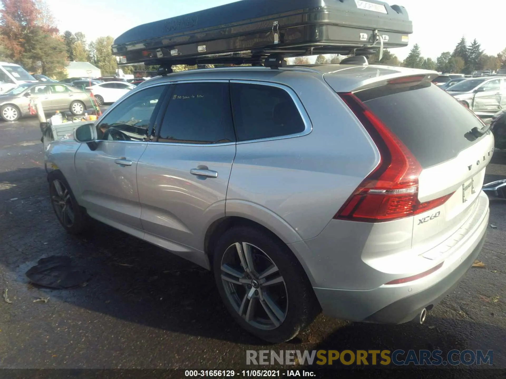 3 fotografías del automóvil dañado YV4102DK6M1809480 VOLVO XC60 2021
